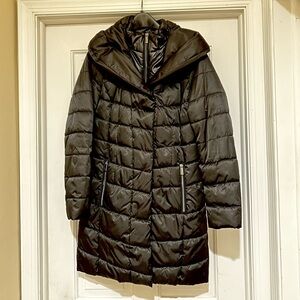 Kenneth Cole Women's Black Puffer Jacket